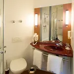 Star Zentrum, By Comfort 3*