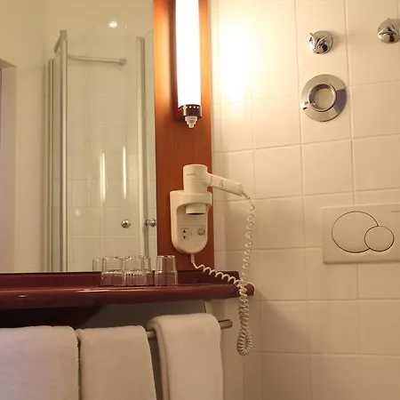 Star Zentrum, By Comfort 3* Regensburg