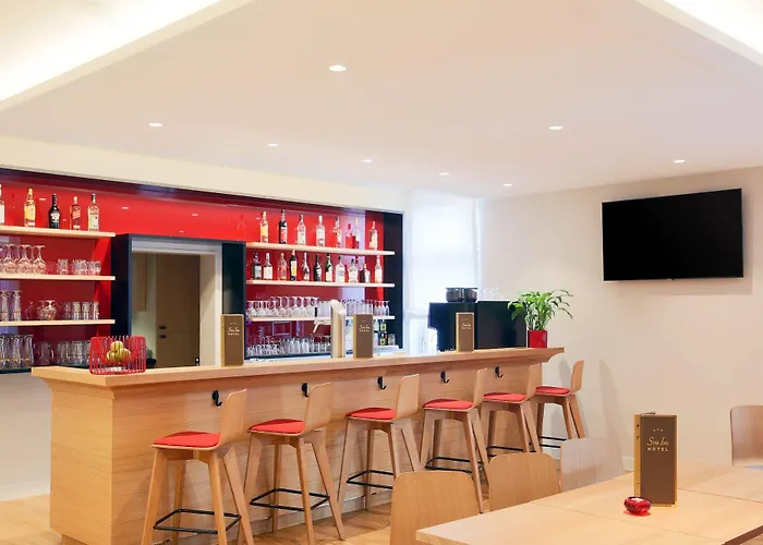 Star Zentrum, By Comfort Готель