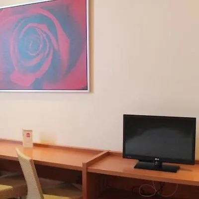 Star Zentrum, By Comfort Готель Регенсбург